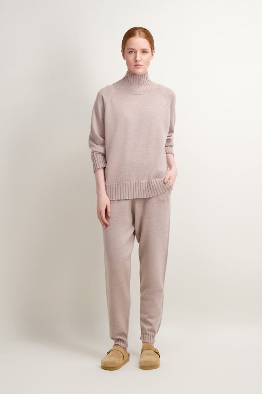 Kobieta lavard | Dzianinowe Spodnie Merino Wool 86598